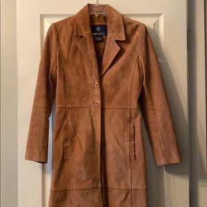 Leather Trench Coat 🧥